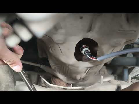 Видео: Ошибка Р0134 на Лада Веста. Нашел датчик кислорода за 1600