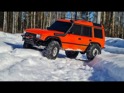 Видео: Land Rover Discovery в модном цвете от MST ... Тест новой CFX-WS 4x4 на прямых мостах!