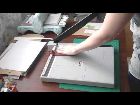 Видео: Обзор резака KW-triO 13921 и доски для биговки Martha Stewart.