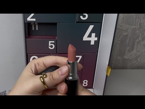 Видео: РАСПАКОВКА АДВЕНТ КАЛЕНДАРЯ ASOS 2025