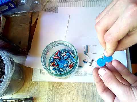 Видео: Какие конденсаторы наиболее массово выпускались в СССР? ДЛЯ НОВИЧКОВ