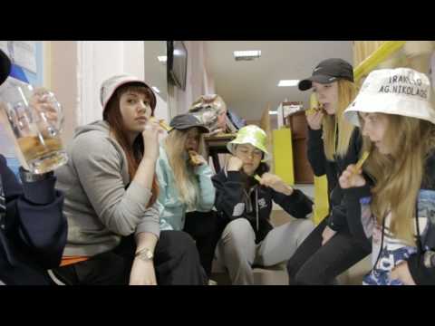 Видео: Тает лёд (ПАРОДИЯ) || МБОУ "Гимназия №12" || 11А