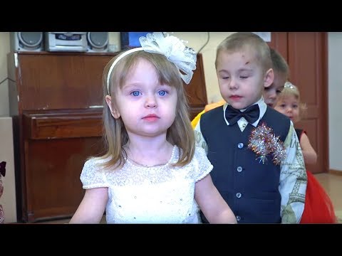 Видео: Новогодний утренник  г. Лиски Детский сад №4(г.№6)