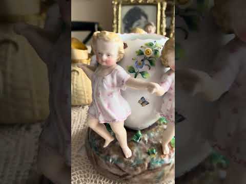 Видео: Обзор антикварных предметов от 2.09.2025