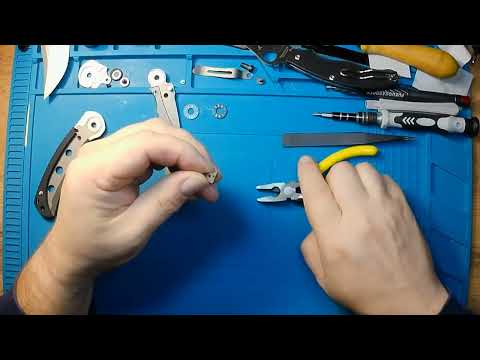 Видео: Подсадка шарика детента в сухаре на примере ножа Kizer Pioneer