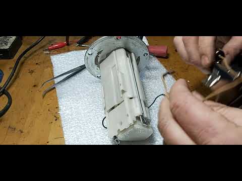 Видео: Разборка бензонасоса KAWASAKI VN900