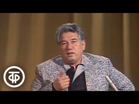 Видео: Литературные встречи. Идеал. На вопросы отвечает Чингиз Айтматов (1987)