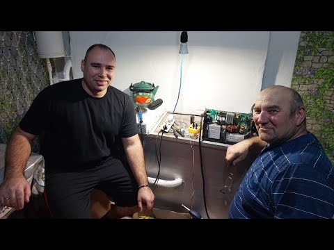 Видео: МУЖ В КАЗАХСТАНЕ🇰🇿❤/ШПАТЛЕВКА СТЕН БЕЗ ОПЫТА/СОВЕСТИ НЕТ, НАГЛОСТЬ/