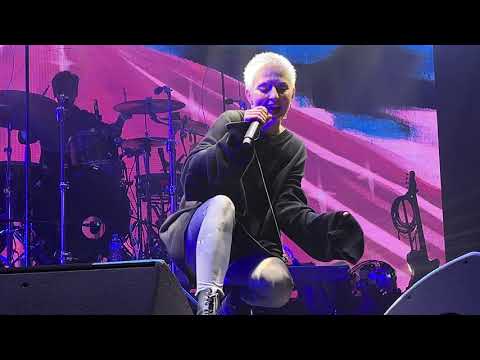 Видео: Тося Чайкина — в кармане (13.10.24, @Base, Москва)