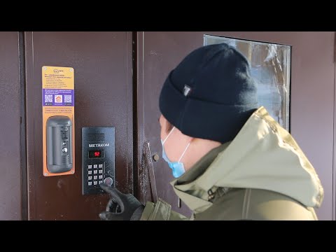 Видео: Вандалы  повредили более 20 "Умных домофонов" компании "Казанская городская сеть"