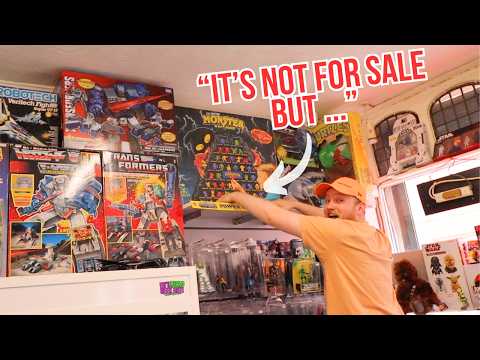 Видео: Охота за игрушками в Leicester Vintage Toys с @Pixel-dan и встреча с легендой игрушек Бобом Бречи...
