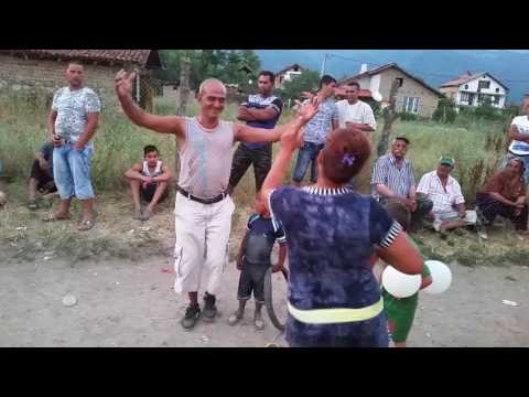 Видео: Играчите на Минко село тъжа2017