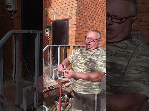 Видео: Ремонт дивана Клик- кляк