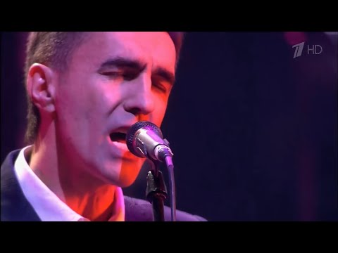 Видео: Вячеслав Бутусов и Ю-Питер - Девушка по городу (live 2011)