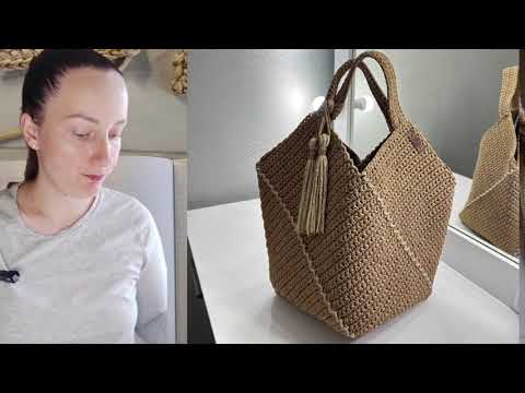 Видео: Сумка КВАДРАТ крючком (ч.3) | Crochet Square Bag Pattern (Part 3)