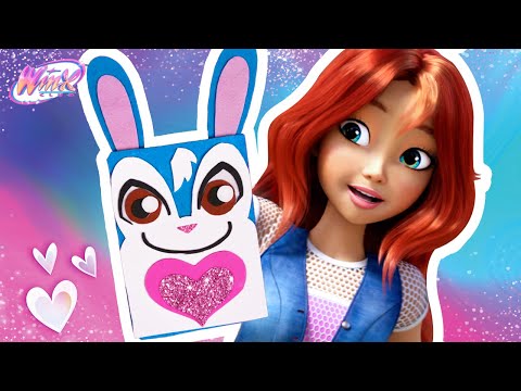 Видео: Собираемся в школу с блокнотом Кико от Блум! 🐰 DIY | Клуб Винкс: Магия возвращается
