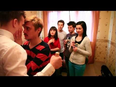 Видео: Рассказать друзьям про тусовки