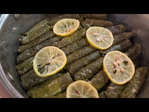 Видео: Թփով տոլմա / Толма из виноградных листьев / Tolma #էլմիրա #դոլմա