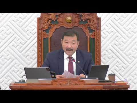 Видео: Д.Цогтбаатар: "АПУ" ХК, "М-Си-Эс" группийн эзнээс баян хүмүүс МАН-ын цагаан байраар дүүрэн байна...