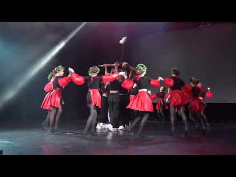 Видео: Танець "Colaboration show" VYSHYVANKA | Ювілейний концерт 15.06.2025
