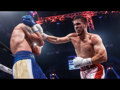Видео: Чемпион мира Шарабутдин Атаев vs Давид Гладун. RCC Boxing Promotions