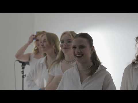 Видео: Образцовая студия танца "KISLOROD"- Выпускникам