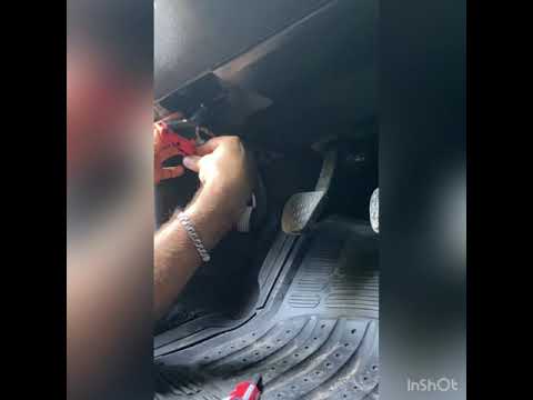 Видео: Как легко и просто поменять ручку капота Мерседес w210