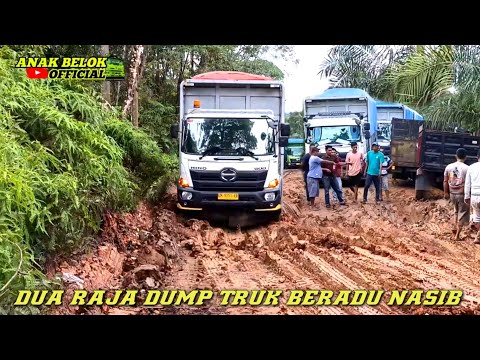 Видео: Исторические моменты | Два самосвала King изо всех сил борются с грязью