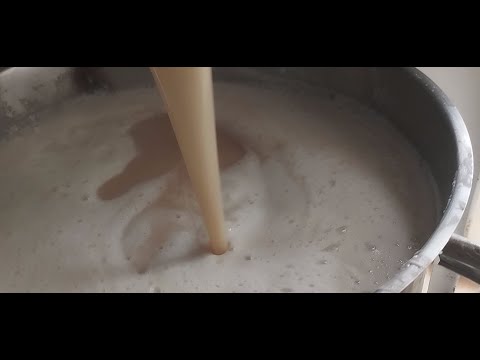 Видео: Отсолка мыла на щелоке (из золы)- первая