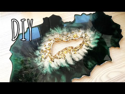 Видео: ЗАЛИВАЮ ПОДНОС ИЗ СМОЛЫ ART LINE / PIECE OF SUMMER