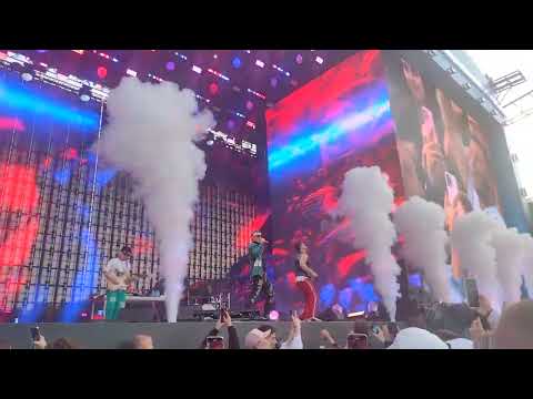 Видео: Gayazov brothers на. ВК фесте "До встречи на танцполе"