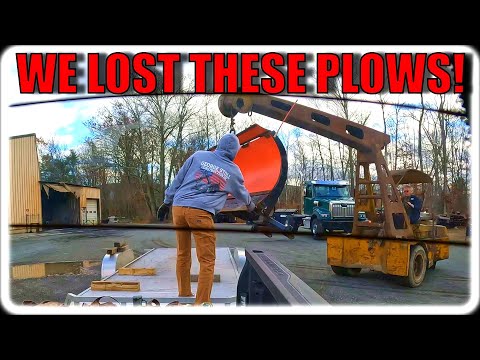 Видео: Забираем два наших снегоочистителя!