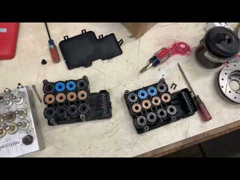 Видео: Как устранить звуковой сигнал стоп-сигнала ABS ETS ESP BAS на Mercedes Benz ML320 ML430 ML500? Ре...