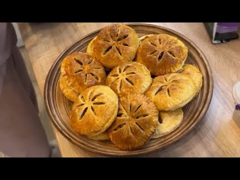 Видео: Новый рецепт! Готовим необычные  и вкусные пирожки