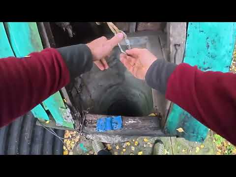 Видео: Добули воду в старій криниці.