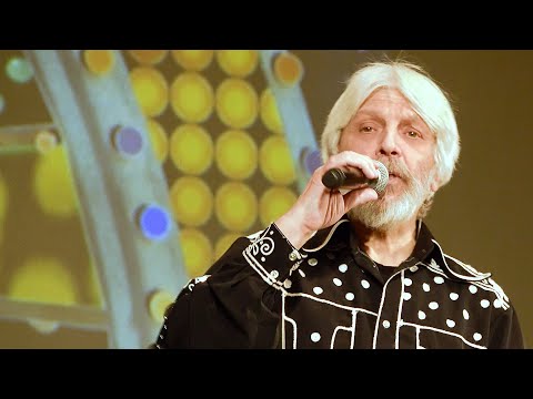 Видео: ТЫ МНЕ НЕ СНИШЬСЯ (Вячеслав Добрынин - Михаил Рябинин, 1976 г.)  ВИА "Добры Молодцы"