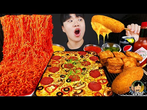 Видео: ASMR MUKBANG | РИСОВЫЙ ТОРТ Ттеокбокки, Огненная лапша, хотдог рецепт блюда ! принимать