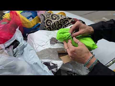 Видео: Прогулка по Москве #блошка #измайловский #рынок #каникулывмоскве #моямосква #чтокупила #чтонашла #я