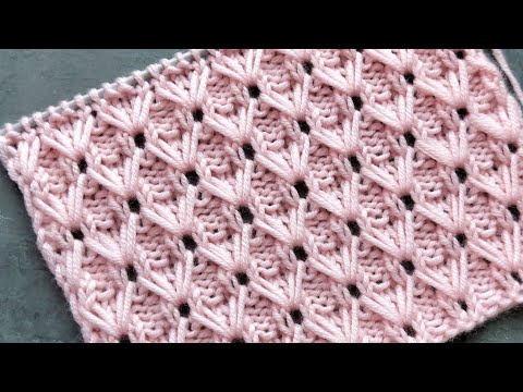 Видео: Нежный узор с вытянутыми петлями для вязания детских изделий и не только