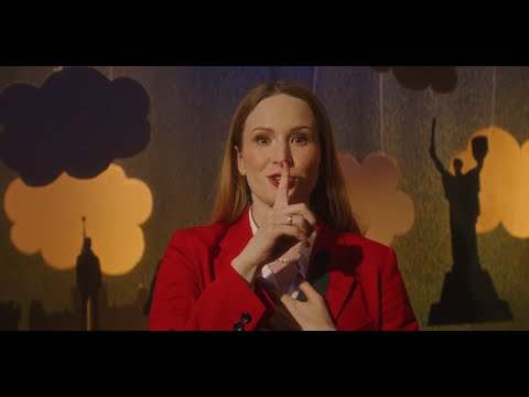 Видео: Монеточка - Выше крыш (Новогоднее видео 2025)