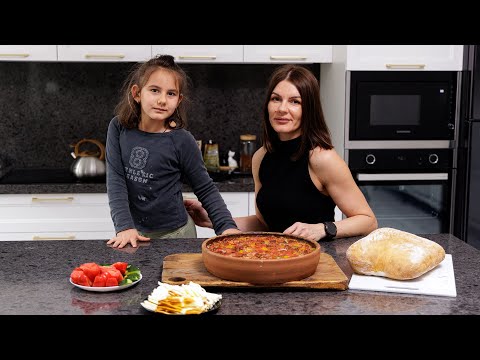 Видео: Мясо с овощами и хлебом.