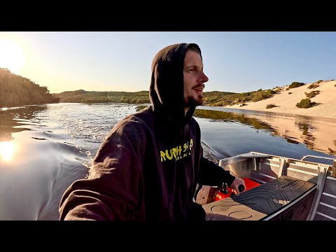 Видео: Ремонт лодки ЗАВЕРШЕН (СТАРАЯ лодка возвращена к ЖИЗНИ)