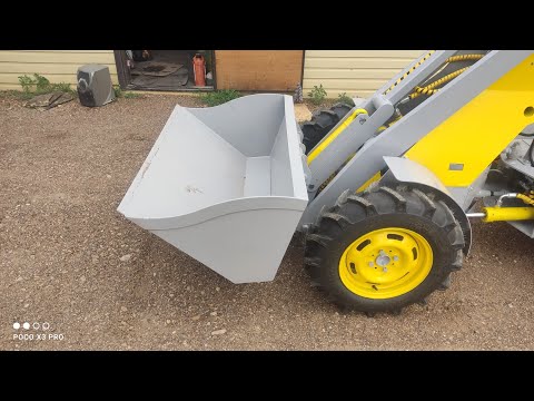 Видео: Минипогрузчик готов