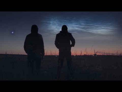 Видео: ПРОВЕЛИ ЛЕТНЮЮ НОЧЬ В ПОЛЕ. Два пролёта МКС, серебристые облака, заход луны и рассвет