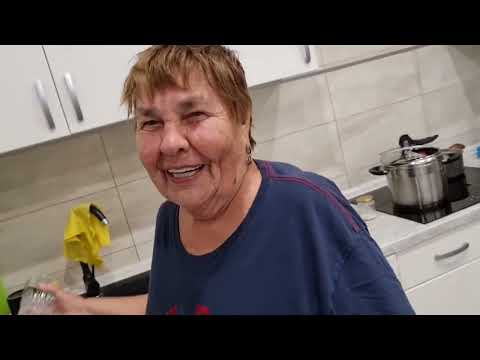 Видео: МАМА С ЛЕОНТЬЕВНОЙ