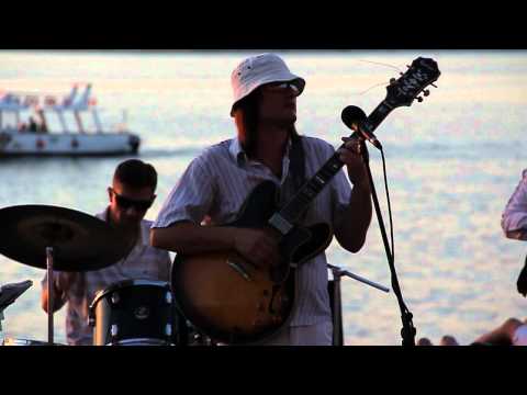 Видео: Рояль в Кустах ,,Ва Банк,,.mp4