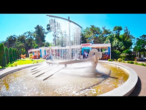 Видео: Набережная Геленджика: море, пляжи, кафе, аттракционы // Отдых 2022