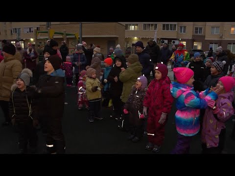 Видео: День Двора шагает по улицам Мытищ!