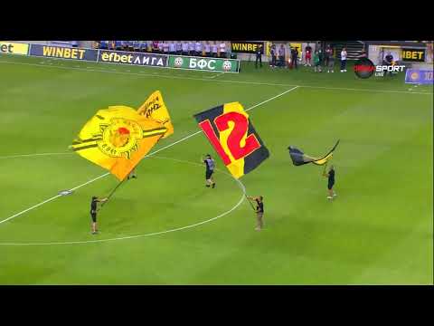 Видео: Ботев Пловдив и Арис почетоха паметта на Тоско Бозаджийски