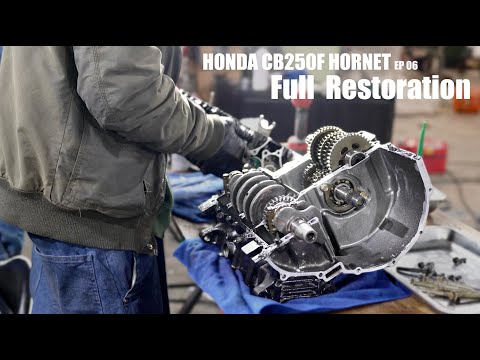 Видео: Полная реставрация мотоцикла Honda CB250F Hornet 6 | Покрасьте двигатель и соберите коробку передач.
